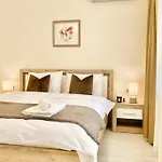 Apartament Great 2bdr In The Centre For 6 Guests