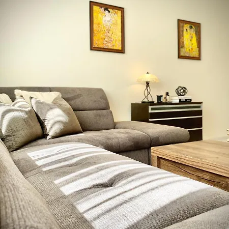 Great 2bdr In The Centre For 6 Guests Апартамент