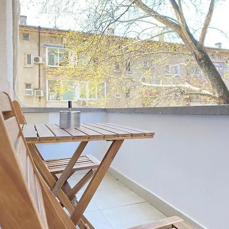 Great 2bdr In The Centre For 6 Guests Apartamento Stara Zagora