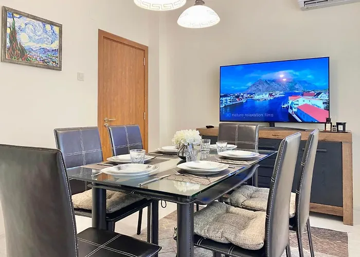 Great 2bdr In The Centre For 6 Guests 公寓 旧扎戈拉