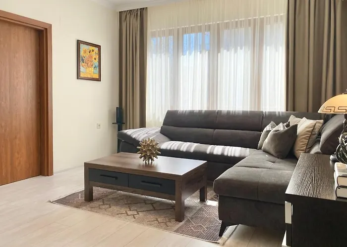 Great 2bdr In The Centre For 6 Guests スタラ・ザゴラ