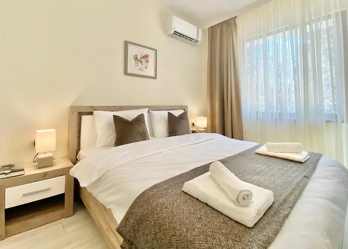 Great 2bdr In The Centre For 6 Guests アパート スタラ・ザゴラ