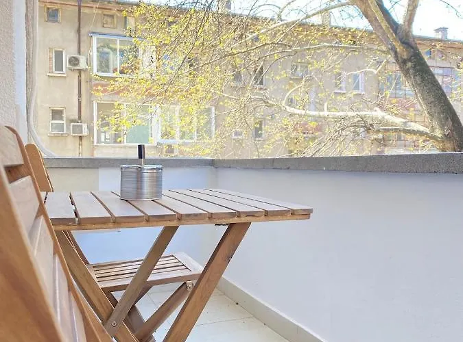 Great 2bdr In The Centre For 6 Guests 公寓 旧扎戈拉