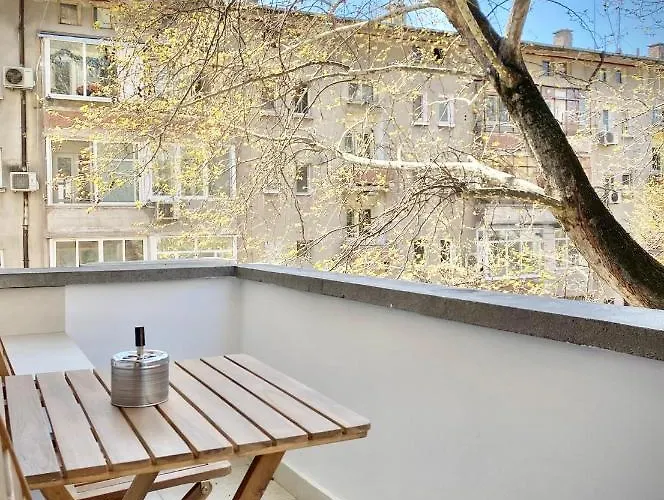 Great 2bdr In The Centre For 6 Guests アパート スタラ・ザゴラ